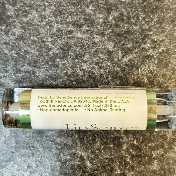 NEW LipSense Ooops‎ Remover by SeneGence Sealed - Picture 5 of 6
